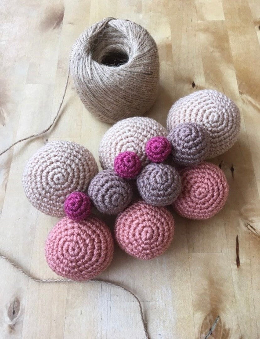 Breast Feeding, lactation demonstration tools. Latch & tongue tie. La Leche league. Breastfeeding teaching aid. Midwives. Doulas.