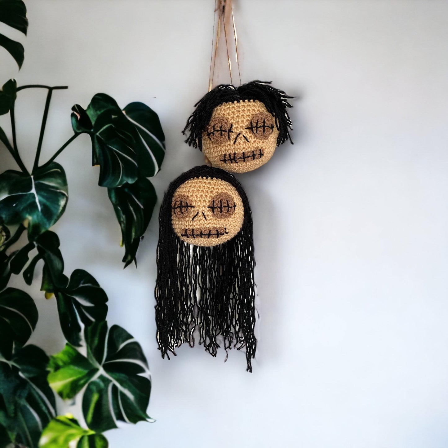 Shrunken Heads (pair)